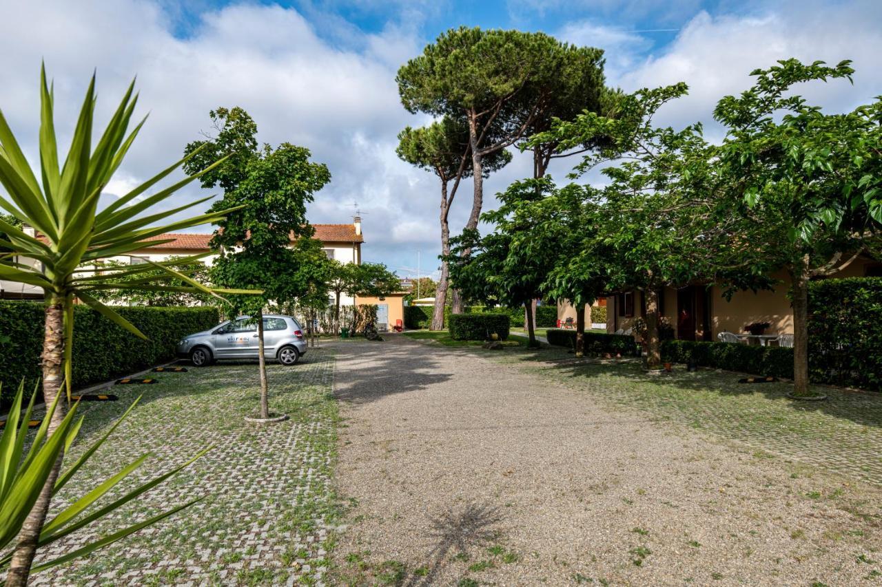 Villa Rosy Torre del Lago Puccini Exterior photo