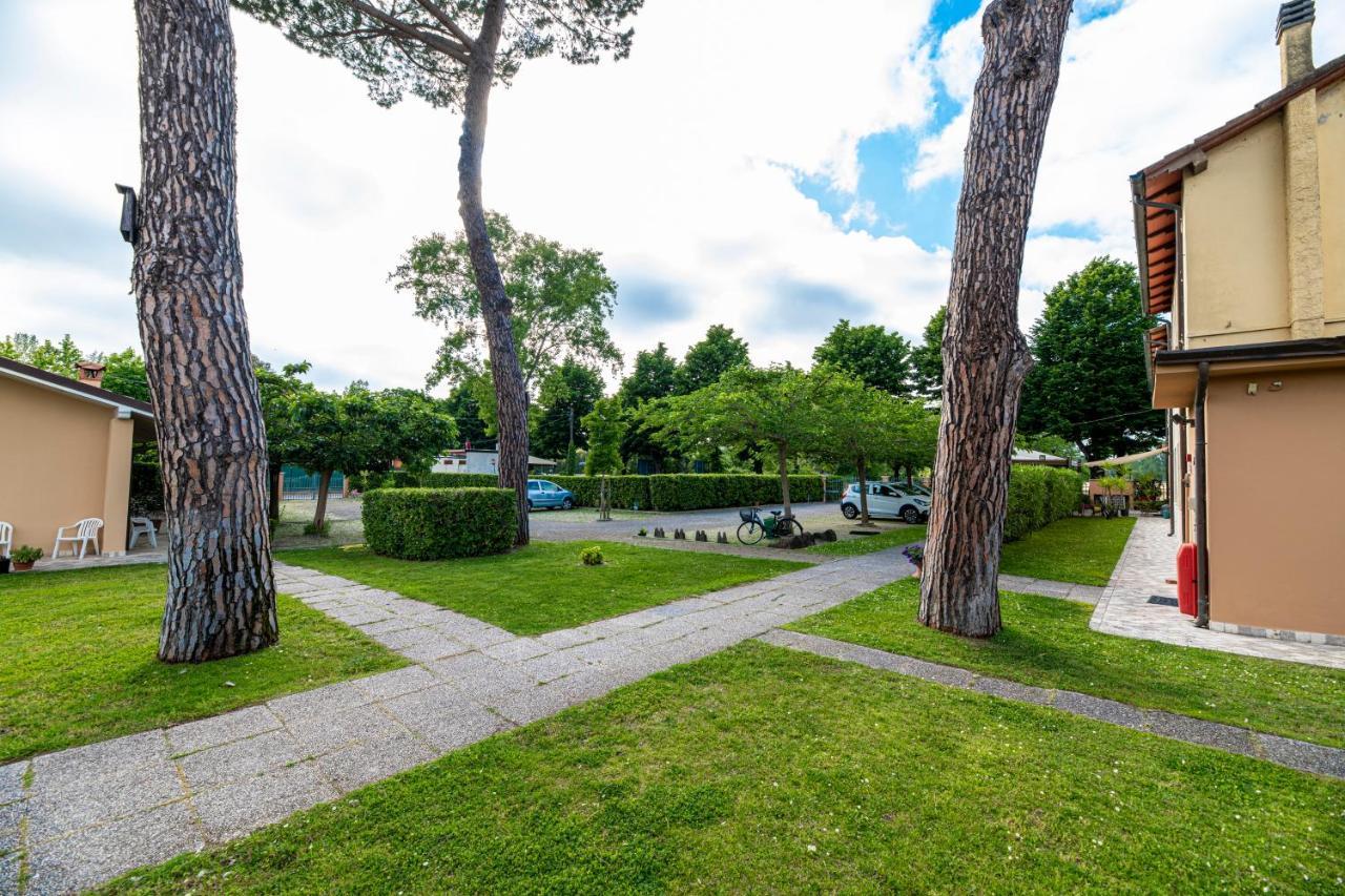 Villa Rosy Torre del Lago Puccini Exterior photo